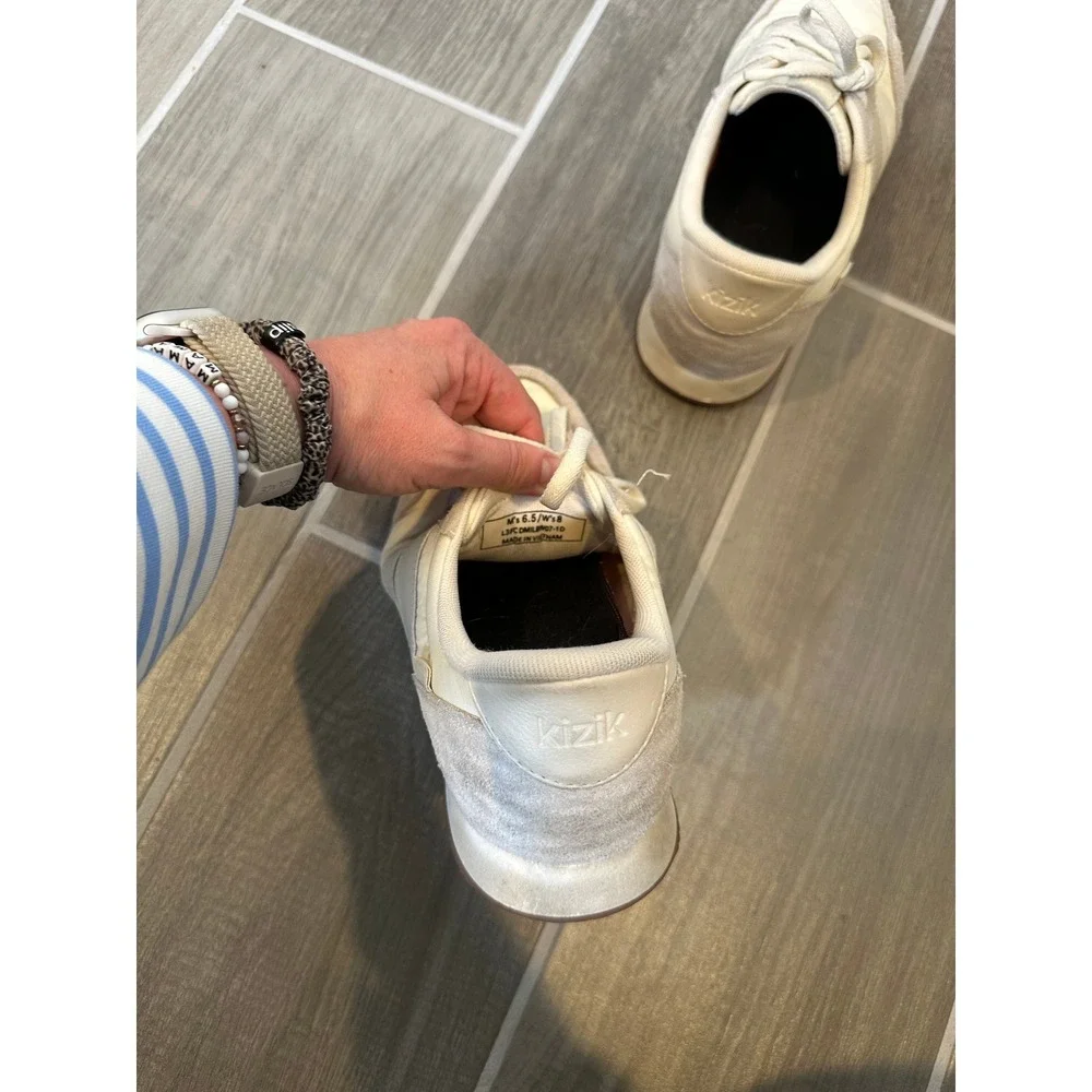 Kizik Milan Hands-Free Sneakers Womens 8 Eggshell‎ Ivory Suede Nylon